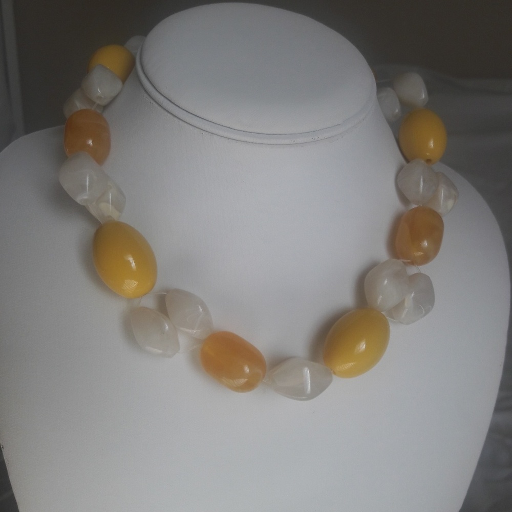 Yellow and white chunky bead necklace